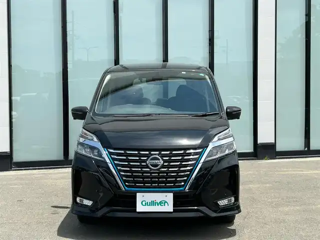 日産 セレナ e－パワー ハイウェイスター V 大阪府 2021(令3)年 1.8万km ダイヤモンドブラック 純正メモリナビ/   フルセグTV/CD/Bluetooth/USB/全方位カメラ/プロパイロット/衝突被害軽減ブレーキ/レーンキープアシスト/両側パワースライドドア/レーダークルーズコントロール/LEDヘッドライト/オートライト/ハンドルヒーター/デジタルインナーミラー/ブラインドスポットモニター/禁煙車