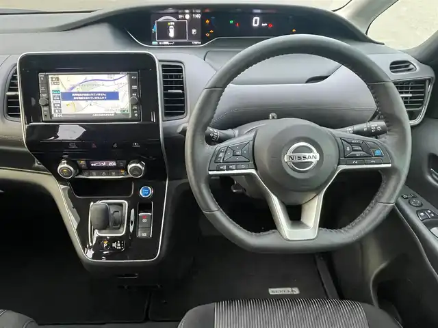 日産 セレナ e－パワー ハイウェイスター V 大阪府 2021(令3)年 1.8万km ダイヤモンドブラック 純正メモリナビ/   フルセグTV/CD/Bluetooth/USB/全方位カメラ/プロパイロット/衝突被害軽減ブレーキ/レーンキープアシスト/両側パワースライドドア/レーダークルーズコントロール/LEDヘッドライト/オートライト/ハンドルヒーター/デジタルインナーミラー/ブラインドスポットモニター/禁煙車
