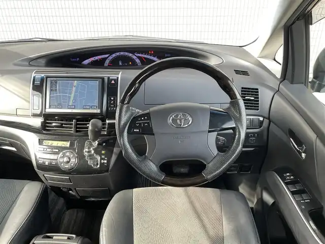 トヨタ エスティマ アエラス プレミアムエディション 千葉県 2015(平27)年 8.4万km ホワイトパールクリスタルシャイン 純正HDDナビゲーション/（CD/DVD/BT/フルセグTV）/バックカメラ/両側パワースライドドア/前後ドライブレコーダー/ビルトインETC/クルーズコントロール/ステアリングスイッチ/運転席パワーシート/ハーフレザーシート/キセノンライト/フォグライト/オートライト/ドアバイザー/電格ミラー/純正フロアマット/純正18インチアルミホイール
