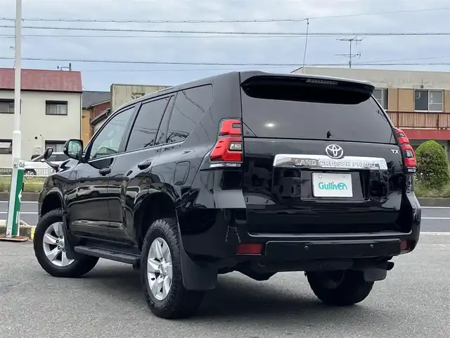 トヨタ ランドクルーザー プラド TX 三重県 2022(令4)年 5.5万km ブラック ♪ワンオーナー /♪4WD/プリクラッシュセーフティ/レーンディパーチャーアラート/パーキングサポートブレーキ/ロードサインアシスト/クリアランスソナー/先行車発進告知/オートマチックハイビーム/レーダークルーズコントロール/スマートキー×2/プッシュスタート/社外9インチナビ/・フルセグ・SD録音/・HDMI・USB/・DVD再生/・Bluetoothオーディオ/・Apple Car Play/・Android Auto/・バックカメラ /ハーフレザー調シートカバー/純正17インチAW/LEDヘッドライト/LEDフォグライト/オートライト/ウィンカーミラー /オートリトラクタブルミラー/サイドステップ/ステアリングスイッチ/スモークフィルム/ビルトインETC/フロアマット/サイド/カーテン/ニーエアバック