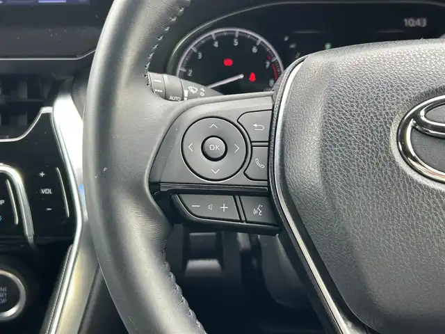 トヨタ ハリアー Z 島根県 2021(令3)年 2.8万km ブラック 登録時走行距離27155km/純正12型ナビ(BT/AM/FM)/JBLプレミアムサウンドシステム/フルセグTV/ハンズフリーパワーバックドア/パノラミックビューモニター/ビルトインETC2.0/レーダークルーズコントロール/クリアランスソナー/セーフティセンス/・プリクラッシュセーフティ/・レーントレーシングアシスト/・アダプティブハイビームシステム/・ロードサインアシスト/ブラインドスポットモニター/パーキングサポートブレーキ/デジタルインナーミラー/プロジェクター式LEDヘッドランプ/運転席パワーシート/スペアキー/禁煙車