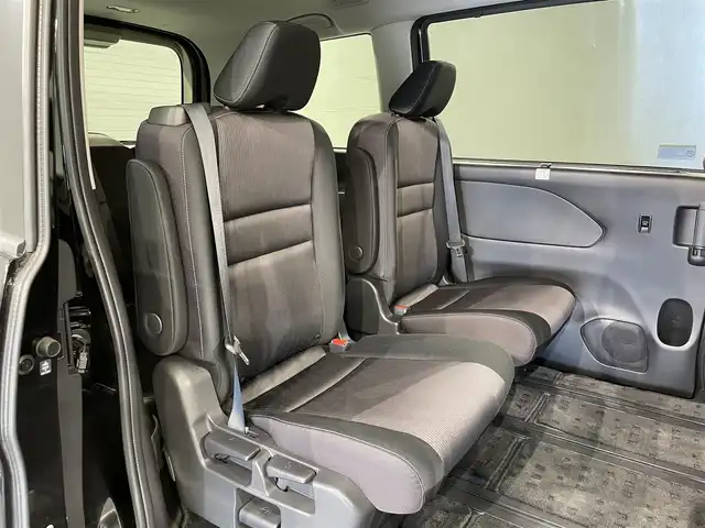 日産 セレナ e－パワー ハイウェイスター V 愛知県 2019(平31)年 3.7万km ダイヤモンドブラック 純正９インチナビ（MM518D-L)/(Bluetooth/フルセグTV/SD/FM/AM/CD・DVD再生）　/アラウンドビューモニター　/プロパイロット　/セーフティパックB/パーキングアシスト　/衝突軽減ブレーキ　/両側パワースライドドア　/デジタルインナーミラー　/ビルトインＥＴＣ　/ドライブレコーダー/ソナー/車線逸脱警報/ハンドル支援/LEDヘッドライト/フォグランプ