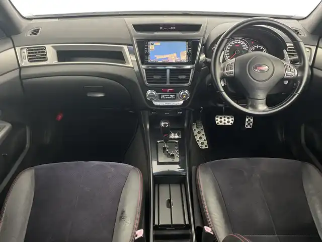 スバル エクシーガ 2．0GT tuned bySTI 鹿児島県 2010(平22)年 6.7万km サテンホワイトパール 300台限定車/純正HDDナビゲーション/専用ハーフレザーシート/MOMOステアリング/クルーズコントロール/パドルシフト/D/N席パワーシート/バックカメラ/ETC/純正フロアマット/純正17インチアルミホイール/キセノンライト/スタッドレス積込