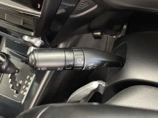 スバル エクシーガ 2．0GT tuned bySTI 鹿児島県 2010(平22)年 6.7万km サテンホワイトパール 300台限定車/純正HDDナビゲーション/専用ハーフレザーシート/MOMOステアリング/クルーズコントロール/パドルシフト/D/N席パワーシート/バックカメラ/ETC/純正フロアマット/純正17インチアルミホイール/キセノンライト/スタッドレス積込