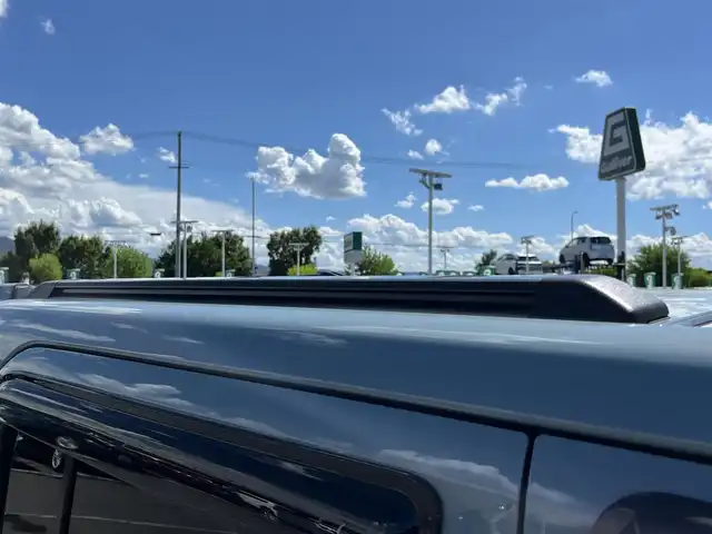 ダイハツ タフト G ターボ 奈良県 2021(令3)年 3.9万km レイクブルーメタリック フルセグナビ（ＣＮ－ＲＥ０７ＷＤ）　/Ｂｌｕｅｔｏｏｔｈ　/ＣＤ／ＤＶＤ　/ＵＳＢ入力端子　/レーダークルーズコントロール　/全方位モニター　/純正フロアマット　/シートヒーター　/純正アルミホイール　コーナーセンサー/ガラスルーフ/ルーフレール