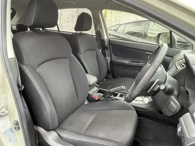 スバル インプレッサ ＸＶ 2．0i－L アイサイト 福岡県 2012(平24)年 6.7万km デザートカーキ (株)IDOMが運営する【じしゃロン八幡西店】の自社ローン専用車両になります。こちらは現金またはオートローンご利用時の価格です。自社ローンご希望の方は別途その旨お申付け下さい/衝突被害軽減システム/スマートキー/社外メモリナビ/フルセグ/Bluetooth/パドルシフト/クルーズコントロール/ETC/運転席電動シート/HID/オートライト