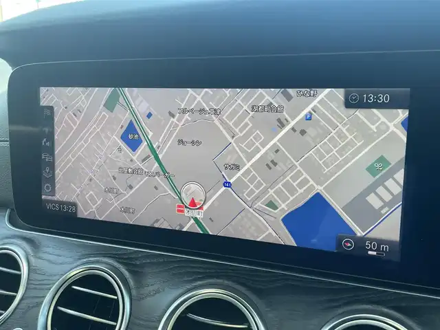 メルセデス・ベンツ Ｅ２２０ｄ SW ローレウスエディション 滋賀県 2020(令2)年 3.1万km オブシディアンブラック パノラミックスライディングルーフ/黒革/・前席メモリ付きパワーシート /・全席シートヒーター /ヘッドアップディスプレイ/ACC/BSM/Burmesterサウンド/パヒュームアトマイザー/アンビエントライト/純正ナビ（DTV/BT/CarPlay）/360°カメラ/電動リアゲート/純正LEDヘッドライト/純正19インチAW
