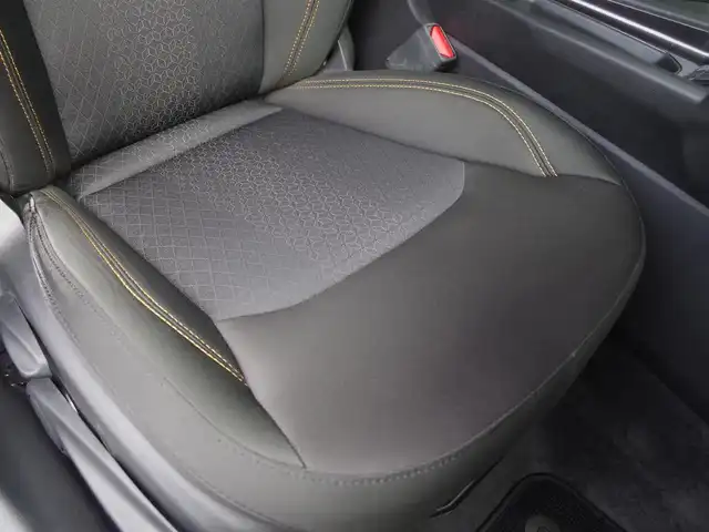 クライスラー・ジープ ジープ コンパス スポーツ 香川県 2022(令4)年 3.5万km 白 ディスプレイオーディオ/CarPlay/バックカメラ/クルコン/衝突軽減/ブラインドスポットモニター/前後ドラレコ/LEDヘッドライト/リアコーナーンセンサー/純正16インチアルミ/ETC/スマートキー/レギュラーガソリン/NA
