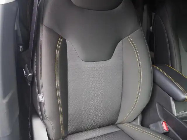 クライスラー・ジープ ジープ コンパス スポーツ 香川県 2022(令4)年 3.5万km 白 ディスプレイオーディオ/CarPlay/バックカメラ/クルコン/衝突軽減/ブラインドスポットモニター/前後ドラレコ/LEDヘッドライト/リアコーナーンセンサー/純正16インチアルミ/ETC/スマートキー/レギュラーガソリン/NA