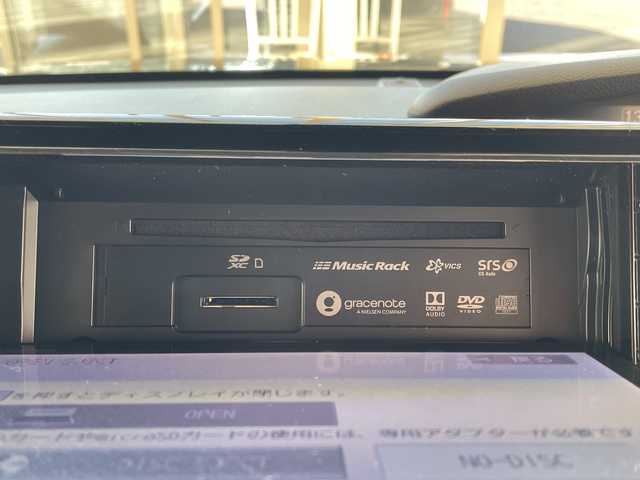 ホンダ Ｎ ＢＯＸ カスタム L スタイル+ブラック 埼玉県 2022(令4)年 3.3万km クリスタルブラックパール ホンダセンシング /純正8インチメモリナビ/　　CD/DVD/BT/フルセグ /バックカメラ /両側パワースライドドア /レーダークルーズコントロール /LEDオートライト /シートヒーター /純正14インチアルミホイール /電子パーキング /禁煙車