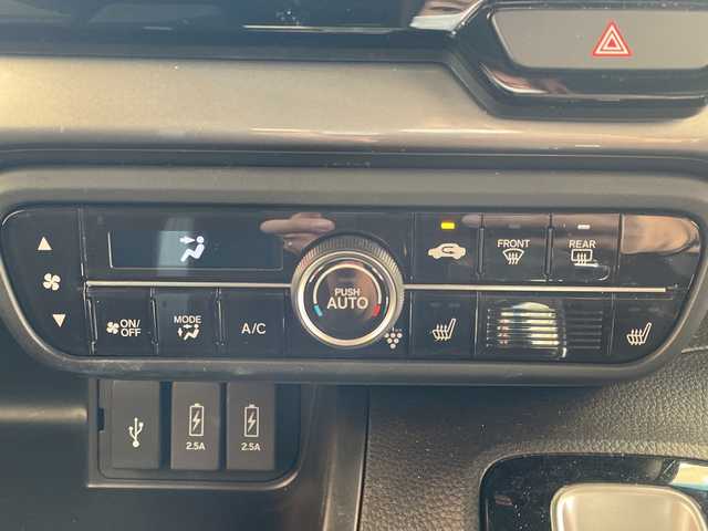 ホンダ Ｎ ＢＯＸ カスタム L スタイル+ブラック 埼玉県 2022(令4)年 3.3万km クリスタルブラックパール ホンダセンシング /純正8インチメモリナビ/　　CD/DVD/BT/フルセグ /バックカメラ /両側パワースライドドア /レーダークルーズコントロール /LEDオートライト /シートヒーター /純正14インチアルミホイール /電子パーキング /禁煙車