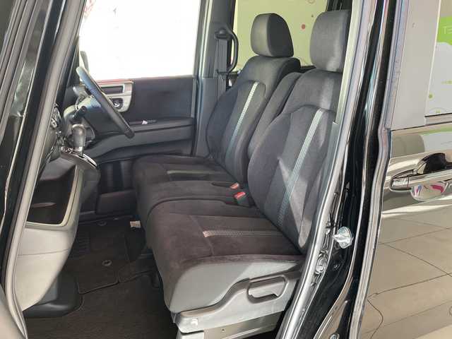 ホンダ Ｎ ＢＯＸ カスタム L スタイル+ブラック 埼玉県 2022(令4)年 3.3万km クリスタルブラックパール ホンダセンシング /純正8インチメモリナビ/　　CD/DVD/BT/フルセグ /バックカメラ /両側パワースライドドア /レーダークルーズコントロール /LEDオートライト /シートヒーター /純正14インチアルミホイール /電子パーキング /禁煙車