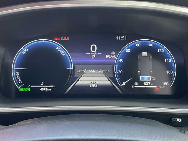 トヨタ カローラ クロス ハイブリッド Z 青森県 2025(令7)年 0.4万km プラチナホワイトパールマイカ 4WD/OP寒冷地仕様/OP純正10.5インチDオーディオプラスナビ・フルセグTV/Bluetooth・USB・Miracast/OPパノラミックビューモニター/OPパノラマルーフ/OPトヨタチームメイト/アドバンストパーク/パーキングサポートブレーキ/安心降車アシスト/ブラインドスポットモニター/セーフティセンス/プリクラッシュセーフティ/レーダークルーズコントロール/レーントレーシングアシスト/オートマチックハイビーム/ハーフレザーシート/運転席パワーシート/前席シートヒーター/ステアリングヒーター/パワーバックドア/純正前後ドライブレコーダー/純正ビルトインETC2.0/OP AC100V1500W/ワイパーデアイサー/LEDヘッドライト/LEDフォグランプ/LEDリアフォグランプ/純正18インチアルミ/ルーフレール