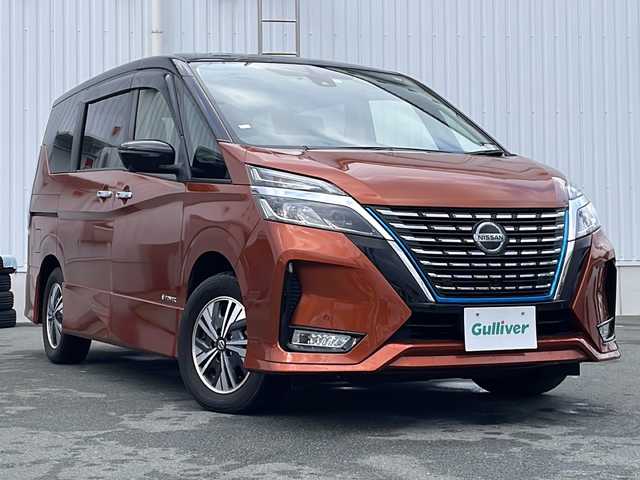 日産 セレナ