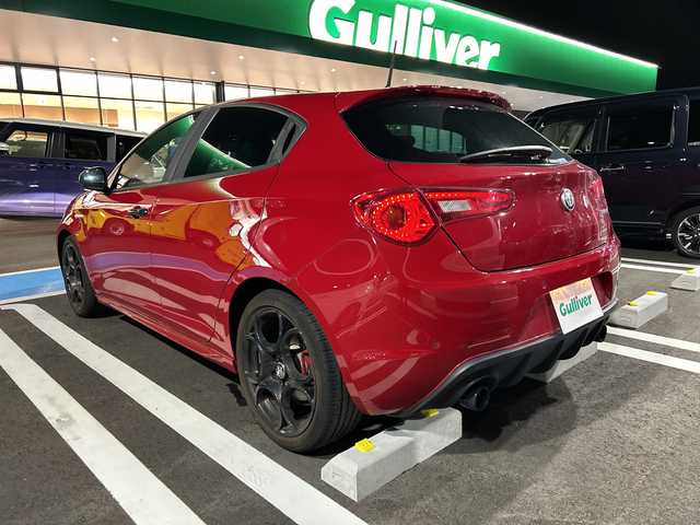 アルファロメオ ジュリエッタ ヴェローチェ 1750 TBI 愛知県 2020(令2)年 4.9万km 赤 社外ナビ/レザーシート/純正ドライブレコーダー/ETC
