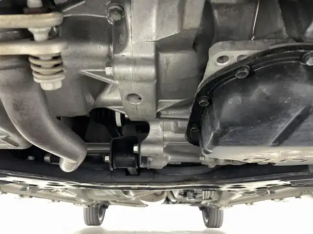 スズキ スペーシア カスタム HYBRID XS 福島県 2020(令2)年 2万km ピュアホワイトP スズキセーフティサポート/・衝突被害軽減ブレーキ/・後退時ブレーキサポート/・前後誤発進抑制/・レーダークルーズコントロール/・標識認識/社外7インチナビ/・フルセグTV/BT/SD/CD/DVD/AM/FM/・ETC/・前後ドライブレコーダー/両側パワースライドドア/革張ステアリング/・ステアリングリモコン/ハーフレザーシート/・ベンチシート/・D席シートヒーター/プッシュスタート/・スマートキー/・スペアキー1本/電動格納ミラー/・ウィンカーミラー/・オートミラー/純正フロアマット/ドアバイザー/純正15インチAW