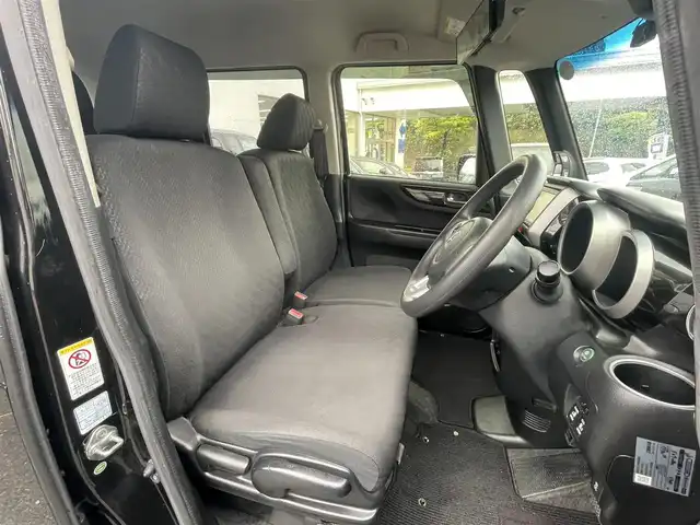 ホンダ Ｎ ＢＯＸ SSパッケージ 福岡県 2014(平26)年 9.5万km スマートブラック (株)IDOMが運営する【じしゃロン八幡西店】の自社ローン専用車両になります。こちらは現金またはオートローンご利用時の価格です。自社ローンご希望の方は別途その旨お申付けください。/社外SDナビ【VXM-145VSi】/(Bluetooth/CD/DVD】フルセグTV)/両側電動スライドドア/ドライブレコーダー/バックカメラ/ETC/ステアリングリモコン/電動格納ミラー/14インチアルミホイール