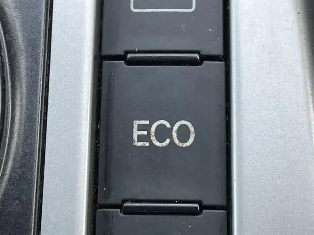 トヨタ プリウス α G 岡山県 2012(平24)年 10.2万km ブラック 登録時走行距離101905km/純正ナビ/地デジTV(Bluetooth/USB/AM/FM/HDD/SD)/バックカメラ/ETC/クルーズコントロール/アイドリングストップ/AAC/オートライト/ヘッドライトウォッシャー/パワーウィンドウ/プッシュスタート/スマートキー