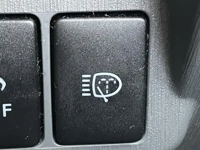 トヨタ プリウス α G 岡山県 2012(平24)年 10.2万km ブラック 登録時走行距離101905km/純正ナビ/地デジTV(Bluetooth/USB/AM/FM/HDD/SD)/バックカメラ/ETC/クルーズコントロール/アイドリングストップ/AAC/オートライト/ヘッドライトウォッシャー/パワーウィンドウ/プッシュスタート/スマートキー