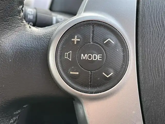 トヨタ プリウス α G 岡山県 2012(平24)年 10.2万km ブラック 登録時走行距離101905km/純正ナビ/地デジTV(Bluetooth/USB/AM/FM/HDD/SD)/バックカメラ/ETC/クルーズコントロール/アイドリングストップ/AAC/オートライト/ヘッドライトウォッシャー/パワーウィンドウ/プッシュスタート/スマートキー