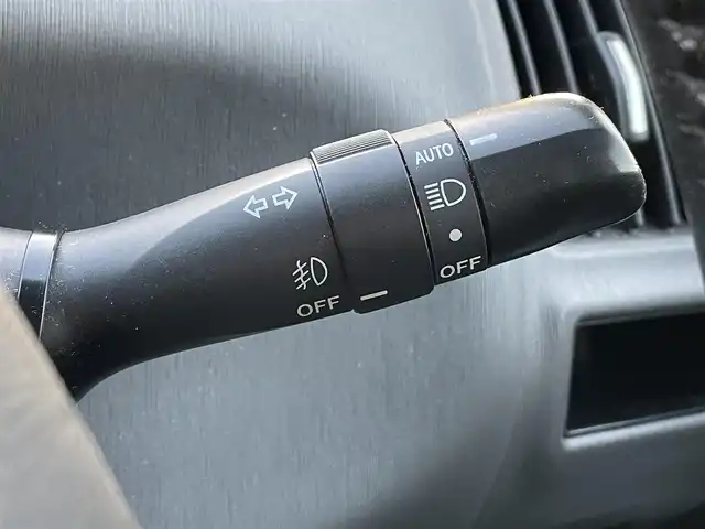 トヨタ プリウス α G 岡山県 2012(平24)年 10.2万km ブラック 登録時走行距離101905km/純正ナビ/地デジTV(Bluetooth/USB/AM/FM/HDD/SD)/バックカメラ/ETC/クルーズコントロール/アイドリングストップ/AAC/オートライト/ヘッドライトウォッシャー/パワーウィンドウ/プッシュスタート/スマートキー