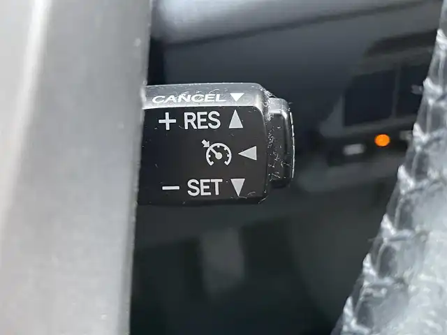 トヨタ プリウス α G 岡山県 2012(平24)年 10.2万km ブラック 登録時走行距離101905km/純正ナビ/地デジTV(Bluetooth/USB/AM/FM/HDD/SD)/バックカメラ/ETC/クルーズコントロール/アイドリングストップ/AAC/オートライト/ヘッドライトウォッシャー/パワーウィンドウ/プッシュスタート/スマートキー