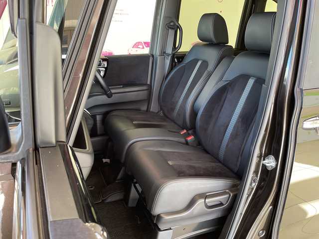 ホンダ Ｎ ＢＯＸ カスタム L ターボ 埼玉県 2021(令3)年 6.8万km プレミアムグラマラスブロンズP ホンダセンシング/純正メモリーナビ/　　CD/DVD/BT/フルセグ/バックカメラ/両側パワースライドドア/レーダークルーズコントロール/LEDオートライト/ハーフレザーシート/純正15インチアルミホイール/パドルシフト/社外ETC