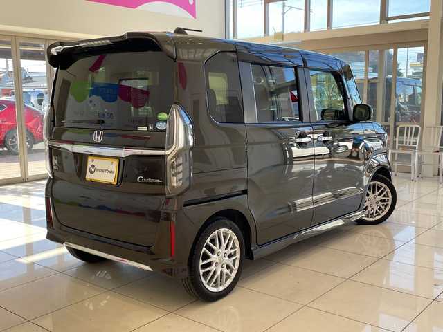 ホンダ Ｎ ＢＯＸ カスタム L ターボ 埼玉県 2021(令3)年 6.8万km プレミアムグラマラスブロンズP ホンダセンシング/純正メモリーナビ/　　CD/DVD/BT/フルセグ/バックカメラ/両側パワースライドドア/レーダークルーズコントロール/LEDオートライト/ハーフレザーシート/純正15インチアルミホイール/パドルシフト/社外ETC