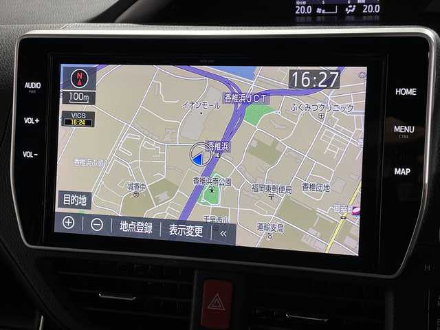 トヨタ ヴォクシー ハイブリッド ZS 煌Ⅱ 福岡県 2020(令2)年 4.7万km ブラッキッシュアゲハガラスフレーク 純正メモリーナビゲーション（NSZN-Z68T）/純正フリップダウンモニター/フルセグテレビ/バックカメラ/シートヒーター/LEDヘッドライト/3列シート/両側パワースライドドア/ドライブレコーダー前後/ETC/レーダークルーズコントロール/純正16インチアルミホイール/スマートキー/プッシュスタートエンジン