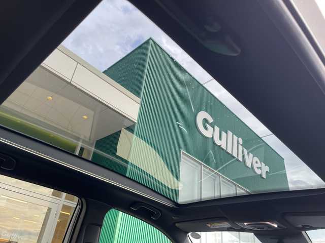 トヨタ カローラ クロス ハイブリッド Z 青森県 2025(令7)年 0.2万km プラチナホワイトパールマイカ 4WD/OP寒冷地仕様/OP純正10.5インチDオーディオプラスナビ・フルセグTV/Bluetooth・USB・Miracast/OPパノラミックビューモニター/OPパノラマルーフ/OPトヨタチームメイト/アドバンストパーク/パーキングサポートブレーキ/安心降車アシスト/ブラインドスポットモニター/セーフティセンス/プリクラッシュセーフティ/レーダークルーズコントロール/レーントレーシングアシスト/オートマチックハイビーム/ハーフレザーシート/運転席パワーシート/前席シートヒーター/ステアリングヒーター/パワーバックドア/純正前後ドライブレコーダー/純正ビルトインETC2.0/OP AC100V1500W/ワイパーデアイサー/LEDヘッドライト/LEDフォグランプ/LEDリアフォグランプ/純正18インチアルミ/ルーフレール