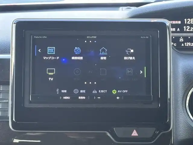 ホンダ Ｎ ＢＯＸ カスタム G L ターボ ホンダセンシング 愛知県 2018(平30)年 6.6万km ルナシルバーM /禁煙車//メモリーナビ(ECLIPSE AVN-R8)//フルセグTV/USB/BT/SD/MUSIC JUKE/CD/DVD//ビルトインETC//バックカメラ//Honda SENSING//衝突軽減ブレーキ/誤発進抑制機能/後方誤発進抑制機能/歩行者事故低減ステアリング/路外逸脱抑制機能/オートハイビーム/先行車発進お知らせ機能/標識認識機能//ACC/LKAS//オートリトラウィンカーミラー//両側パワースライドドア//プッシュスタート//オートLEDヘッドライト//LEDフォグランプ//プラズマクラスター技術搭載フルオート・エアコンディショナー//アレルクリーンプラスシート//ブラック塗装＋切削加工15インチアルミホイール//ハーフレザーシート//シートリフター//革巻きステアリング//ステアリングスイッチ//ステアリングチルト機構//パドルシフト//ECON//スマートキー//スペアスマートキー//ロールサンシェード//LEDルームランプ//前方ドライブレコーダー(Kenwood DRV-320)//純正フロアマット//ドアバイザー//取扱説明書//保証書