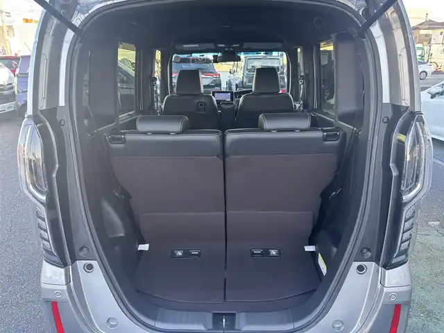 ホンダ Ｎ ＢＯＸ カスタム G L ターボ ホンダセンシング 愛知県 2018(平30)年 6.6万km ルナシルバーM /禁煙車//メモリーナビ(ECLIPSE AVN-R8)//フルセグTV/USB/BT/SD/MUSIC JUKE/CD/DVD//ビルトインETC//バックカメラ//Honda SENSING//衝突軽減ブレーキ/誤発進抑制機能/後方誤発進抑制機能/歩行者事故低減ステアリング/路外逸脱抑制機能/オートハイビーム/先行車発進お知らせ機能/標識認識機能//ACC/LKAS//オートリトラウィンカーミラー//両側パワースライドドア//プッシュスタート//オートLEDヘッドライト//LEDフォグランプ//プラズマクラスター技術搭載フルオート・エアコンディショナー//アレルクリーンプラスシート//ブラック塗装＋切削加工15インチアルミホイール//ハーフレザーシート//シートリフター//革巻きステアリング//ステアリングスイッチ//ステアリングチルト機構//パドルシフト//ECON//スマートキー//スペアスマートキー//ロールサンシェード//LEDルームランプ//前方ドライブレコーダー(Kenwood DRV-320)//純正フロアマット//ドアバイザー//取扱説明書//保証書