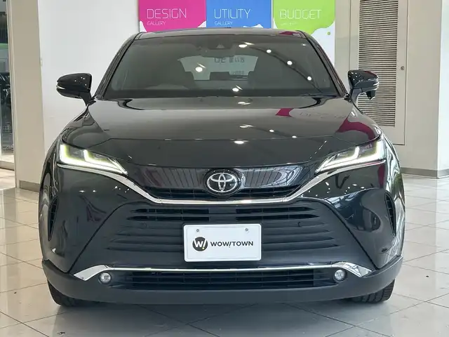 トヨタ ハリアー Z 埼玉県 2021(令3)年 3.7万km プレシャスブラックパール トヨタセーフティセンス/純正ディスプレイオーディオ（コネクティッドナビ対応）/　　Bluetooth/フルセグTV/Apple CarPlay/Android Auto/Miracast/USB/AUX/JBLプレミアムサウンド/バックカメラ/パワーバックドア/ハーフレザーシート/LEDオートライト/純正19インチアルミホイール/ドラレコ内臓デジタルインナーミラー/電動パーキングブレーキ(HOLDスイッチ付)/プッシュスタート/ビルトインETC2.0/禁煙車