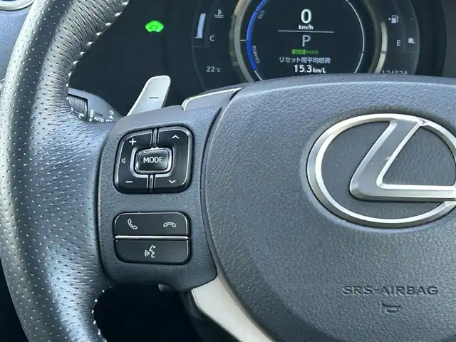 レクサス ＲＣ 300h Fスポーツ 福岡県 2014(平26)年 12.5万km ホワイトノーヴァガラスフレーク サンルーフ/レーダークルーズコントロール/衝突軽減ブレーキ/黒革シート/シートヒーター/エアシート/純正ナビ/Bluetooth/フルセグTV/バックカメラ/CD/DVD/BD/LEDヘッドライト/オートライト/純正19インチアルミホイール/ETC/取扱説明書/保証書