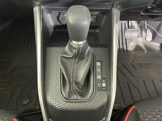 ダイハツ ロッキー X 佐賀県 2020(令2)年 3.9万km シャイニングホワイトパール カロッツェリア製7インチナビ/AM/FM/CD/DVD/BT/USB/SD/フルセグTV/衝突被害軽減ブレーキ/前後コーナーセンサー/バックカメラ/ビルトインETC/前後ドライブレコーダー/純正16インチアルミホイール/フロアマット/LEDヘッドライト/スマートキー/スペアキ―