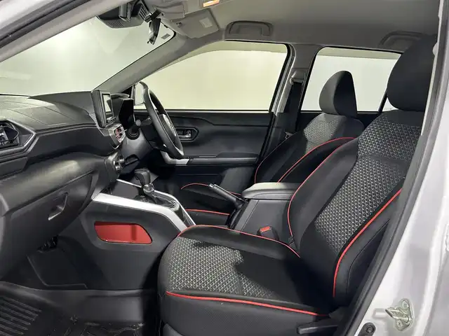 ダイハツ ロッキー X 佐賀県 2020(令2)年 3.9万km シャイニングホワイトパール カロッツェリア製7インチナビ/AM/FM/CD/DVD/BT/USB/SD/フルセグTV/衝突被害軽減ブレーキ/前後コーナーセンサー/バックカメラ/ビルトインETC/前後ドライブレコーダー/純正16インチアルミホイール/フロアマット/LEDヘッドライト/スマートキー/スペアキ―