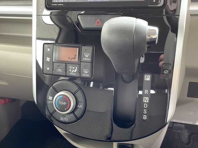 ダイハツ タント X SA Ⅲ 愛媛県 2017(平29)年 4.5万km ファイアークォーツレッドM ワンオーナー/純正ナビ/・Bluetooth/・フルセグTV/・バックカメラ/・DVD再生/片側スライドドア/ETC/ドライブレコーダー/Wエアバック/スマートキー/・スペアキー/プッシュスタート/アイドリングストップ/ハロゲンヘッドライト/USB端子/オートライト/ISO FIX/ドアバイザー/純正フロアマット