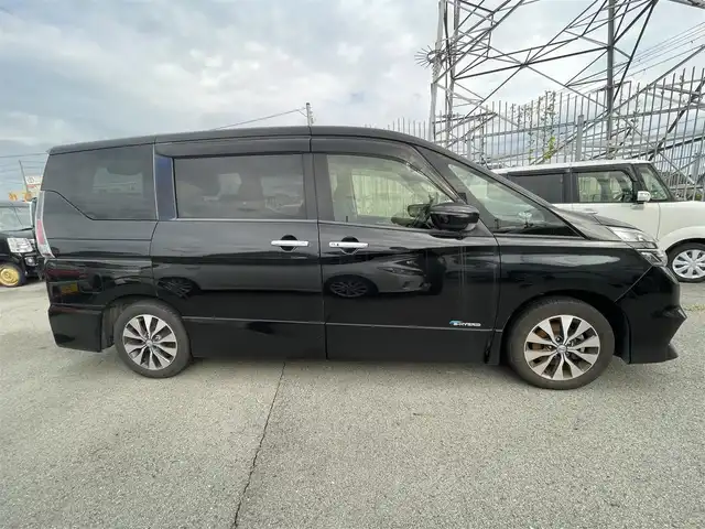 日産 セレナ ハイウェイスター プロパイロットED 兵庫県 2016(平28)年 14.4万km ダイヤモンドブラック (株)IDOMが運営する【じしゃロン姫路店】の自社ローン専用車両になります。こちらは現金またはオートローンご利用時の価格です。自社ローンご希望の方は別途その旨お申付け下さい/フルセグテレビ/バックカメラ/アイドリングストップ/両側パワースライドドア/クルーズコントロール/プッシュスタート