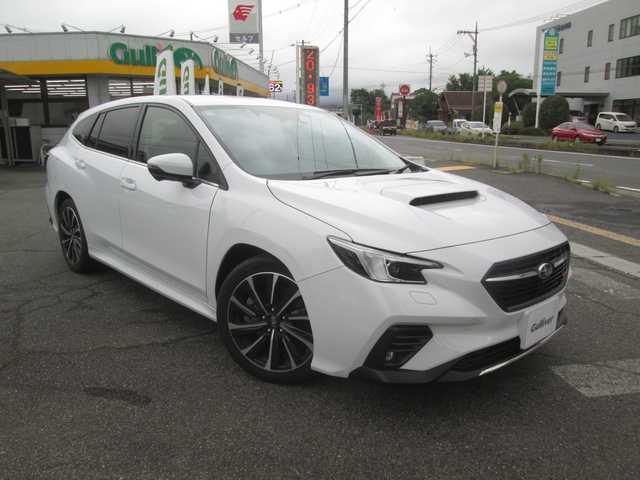 スバル レヴォーグ STIスポーツR EX ブラックインテリアセレ 広島県 2023(令5)年 1.1万km セラミックホワイト アイサイトコアテクノロジー/純正ナビ/アラウンドビューモニター/フルセグTV/Bluetooth/ハーマンカードンスピーカー/デジタルインナーミラー/パワーバックドア/ハーフレザー調シート/前席パワーシート/前席シートヒーター/パドルシフト/USBポート・タイプCポート/ビルトインETC/スペアキーあり
