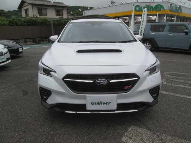 スバル レヴォーグ STIスポーツR EX ブラックインテリアセレ 広島県 2023(令5)年 1.1万km セラミックホワイト アイサイトコアテクノロジー/純正ナビ/アラウンドビューモニター/フルセグTV/Bluetooth/ハーマンカードンスピーカー/デジタルインナーミラー/パワーバックドア/ハーフレザー調シート/前席パワーシート/前席シートヒーター/パドルシフト/USBポート・タイプCポート/ビルトインETC/スペアキーあり
