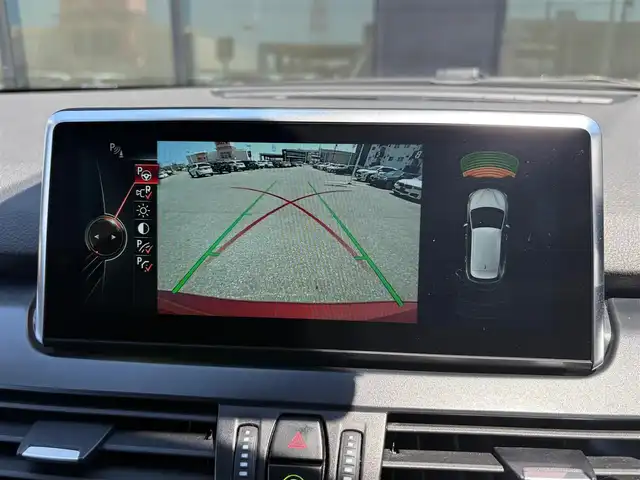 ＢＭＷ ２１８ｄ アクティブツアラー ラグジュアリー 石川県 2016(平28)年 6万km 赤 純正HDDナビ/バックカメラ/Bluetooth/USB/AUX/インテリジェントセーフティ/アンビエントライト/電動格納ミラー/オートライト/LEDヘッドライト/フォグランプ/ベージュ革/パワーシート/メモリーシート/シートヒーター/クリアランスソナー/コンフォートアクセス/電動リアゲート/フットトランクオープナー/トノカバー/ミラー一体型ETC/ドライブレコーダー