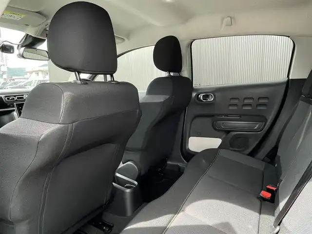 シトロエン Ｃ３ シャイン 長野県 2019(平31)年 2.9万km 緑 レーンキープアシスト /ブラインドスポットモニター /AppleCarPlay /MirrorLink /クルーズコントロール /ディスプレイオーディオ /bluetooth /バックカメラ /インテリジェントハイビーム /ドラレコ /ETC /Sモード/スノーモード
