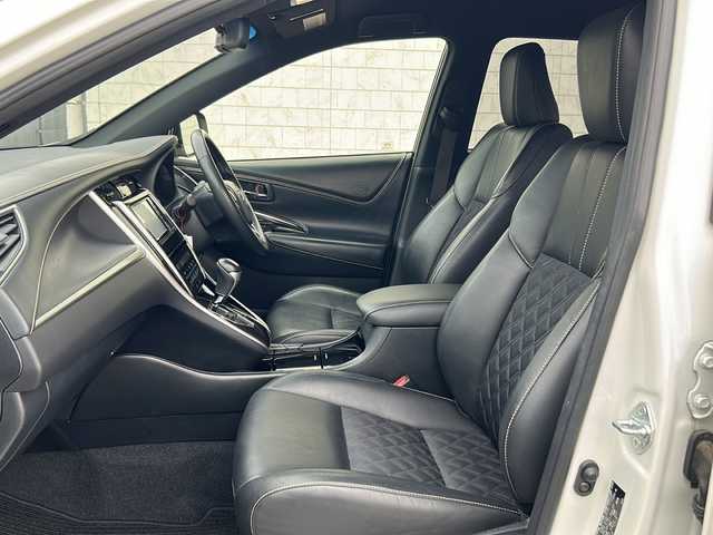 トヨタ ハリアー エレガンス 福島県 2018(平30)年 4.8万km ホワイトパールクリスタルシャイン ナビ ワンセグTV Bluetooth バックカメラ 衝突軽減ブレーキ クリアランスソナー オートクルーズ ハーフレザーシート オートライト オートハイビーム フォグランプ レーンキープ スマートキー