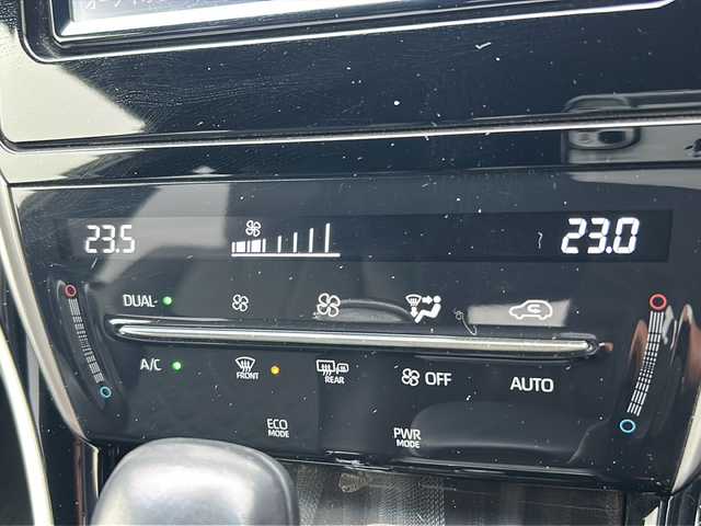 トヨタ ハリアー エレガンス 福島県 2018(平30)年 4.8万km ホワイトパールクリスタルシャイン ナビ ワンセグTV Bluetooth バックカメラ 衝突軽減ブレーキ クリアランスソナー オートクルーズ ハーフレザーシート オートライト オートハイビーム フォグランプ レーンキープ スマートキー
