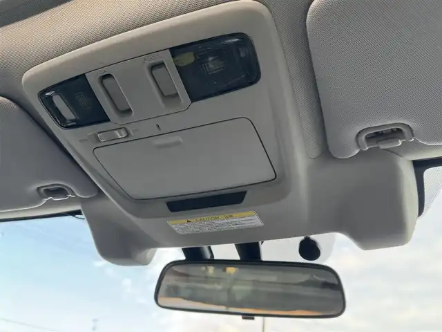 スバル レガシィ Ｂ４ リミテッド 青森県 2014(平26)年 10.8万km クリスタルブラックシリカ 4WD/純正8インチナビ・フルセグTV/CD・DVD・Bluetooth・SD/バックカメラ/サンルーフ/黒レザーシート/前席パワーシート/前後席シートヒーター/アイサイトver3/衝突軽減ブレーキ/追従クルーズコントロール/アクティブレーンキープ/パドルシフト/ビルトインETC/前後ドライブレコーダー/LEDヘッドライト/LEDアクセサリーライナー/フォグランプ/純正18インチアルミ