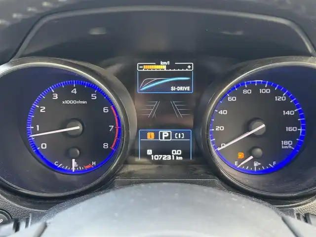 スバル レガシィ Ｂ４ リミテッド 青森県 2014(平26)年 10.8万km クリスタルブラックシリカ 4WD/純正8インチナビ・フルセグTV/CD・DVD・Bluetooth・SD/バックカメラ/サンルーフ/黒レザーシート/前席パワーシート/前後席シートヒーター/アイサイトver3/衝突軽減ブレーキ/追従クルーズコントロール/アクティブレーンキープ/パドルシフト/ビルトインETC/前後ドライブレコーダー/LEDヘッドライト/LEDアクセサリーライナー/フォグランプ/純正18インチアルミ
