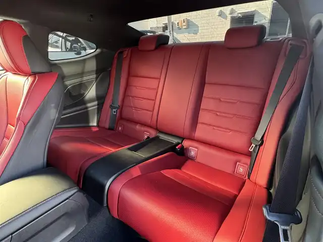 レクサス ＲＣ 350 Fスポーツ 三重県 2018(平30)年 2.2万km ブラック ワンオーナー/オレンジブレーキキャリパー/セーフティシステムプラス/・プリクラッシュセーフティシステム/・レーンディパーチャーアラート/・オートマチックハイビーム/・レーダークルーズコントロール/純正メモリーナビゲーションシステム/【地デジTV/DVD/CD/Blu-ray/Bluetooth】/プレミアムサウンドシステム(10スピーカー)/バックカメラ/専用革スポーツシート(フレアレッド)/ベンチレーション機能(前席)/パワーシート(前席)/シートヒーター(前席)/エアシート(前席)/ドライブモードセレクトスイッチ/コムテックレーダー探知機【ZERO92VS】/丸型フルLEDヘッドランプ/オートライト/ビルトインETC/純正19インチ5本ツインスポークアルミホイール/スマートエントリー/スタートシステム/新車保証書/取扱説明書