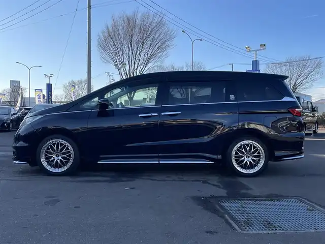 ホンダ オデッセイ アブソルート 20thアニバーサリー 宮城県 2015(平27)年 13.1万km プレミアムヴィーナスブラックP (株)IDOMが運営する【じしゃロン仙台店】の自社ローン対象車両になります。こちらは現金ご利用時の価格です。自社ローンご希望の方は別途その旨お申付け下さい。/両側パワースライドドア/ハーフレザー/SDナビ/フルセグ/Bluetooth/CD/DVD/バックカメラ/クルコン/ETC/パワーシート/クリアランスソナー/LEDヘッドライト