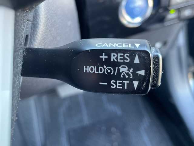 トヨタ プリウス Sセーフティプラス 茨城県 2016(平28)年 4.4万km アティチュードブラックマイカ トヨタセーフティーセンス/純正SDナビ/Bluetooth/フルセグTV/バックカメラ/ドライブレコーダー/ビルトインETC/レーダークルーズコントロール/レーン逸脱/パーキングアシスト/横滑り防止装置/衝突軽減システム/アイドリングストップ/レーダークルーズコントロール/オートライト/オートマチックハイビーム/LEDヘッドライト/コーナーセンサー/ステアリモコン/スマートキー