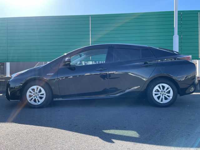 トヨタ プリウス Sセーフティプラス 茨城県 2016(平28)年 4.4万km アティチュードブラックマイカ トヨタセーフティーセンス/純正SDナビ/Bluetooth/フルセグTV/バックカメラ/ドライブレコーダー/ビルトインETC/レーダークルーズコントロール/レーン逸脱/パーキングアシスト/横滑り防止装置/衝突軽減システム/アイドリングストップ/レーダークルーズコントロール/オートライト/オートマチックハイビーム/LEDヘッドライト/コーナーセンサー/ステアリモコン/スマートキー